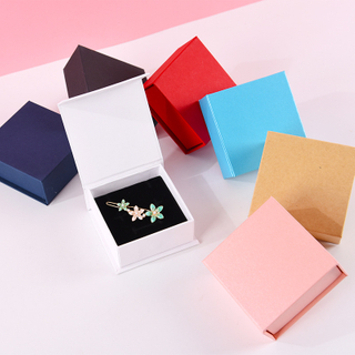 China Wholesale Foam Insert Cardboard Paper Packaging Jewelry Gift Box