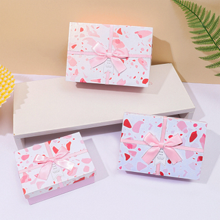 China Manufacturer Wholesale Custom Logo Printing Christmas Gift Box