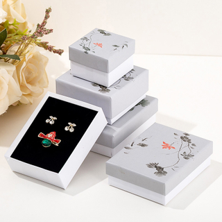 China Wholesales Custom Logo Printed Jewelry Paper Packaging Box